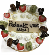 Afbeelding in Gallery-weergave laden, RONDE IJSTAART MET SLAGROOM - STEL ZELF JE TAART SAMEN